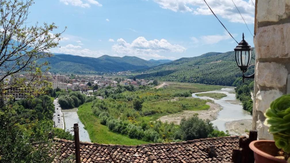 Old Town Hava Baci Hotell Berat Eksteriør bilde