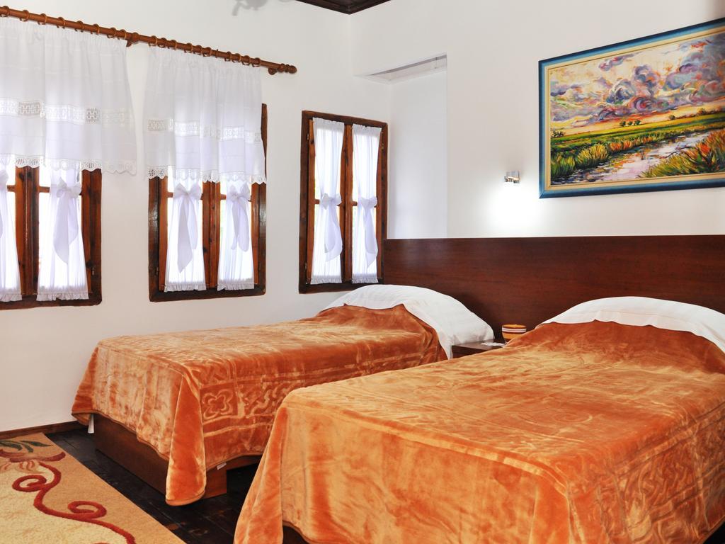 Old Town Hava Baci Hotell Berat Eksteriør bilde