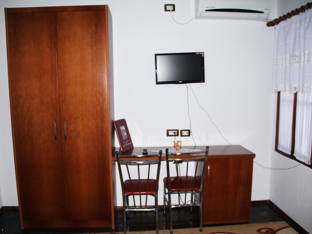 Old Town Hava Baci Hotell Berat Eksteriør bilde