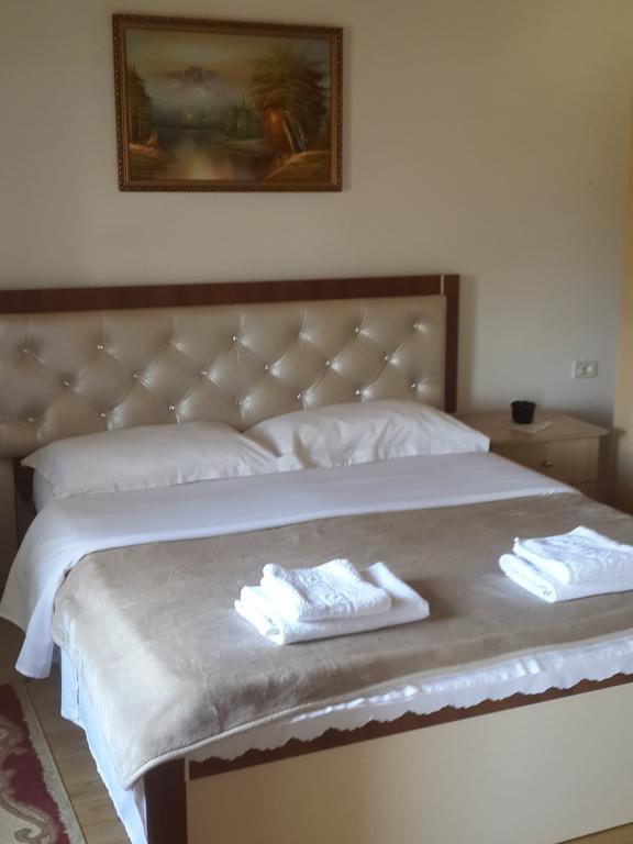 Old Town Hava Baci Hotell Berat Eksteriør bilde